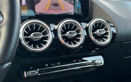 Mercedes-Benz GLA, 2020 год, 3 496 800 рублей, 17 фотография