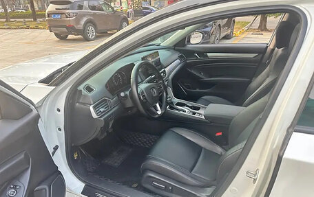 Honda Accord IX рестайлинг, 2020 год, 1 780 000 рублей, 4 фотография