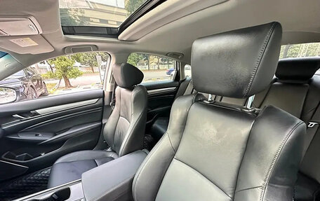 Honda Accord IX рестайлинг, 2020 год, 1 780 000 рублей, 6 фотография