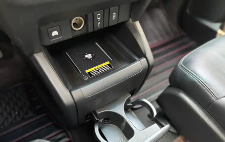 Honda Elysion, 2022 год, 3 080 000 рублей, 28 фотография