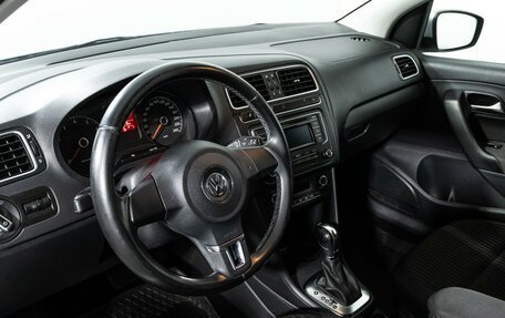 Volkswagen Polo VI (EU Market), 2013 год, 593 989 рублей, 11 фотография