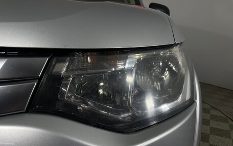Mitsubishi Outlander III рестайлинг 3, 2014 год, 1 320 000 рублей, 7 фотография
