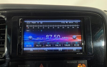 Mitsubishi Outlander III рестайлинг 3, 2014 год, 1 320 000 рублей, 18 фотография