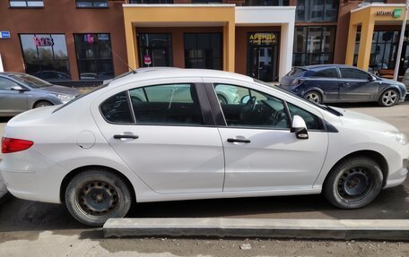 Peugeot 408 I рестайлинг, 2014 год, 650 000 рублей, 4 фотография