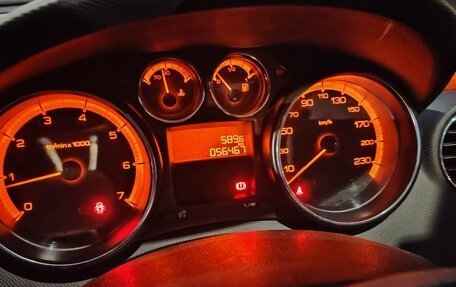Peugeot 408 I рестайлинг, 2014 год, 650 000 рублей, 3 фотография