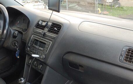 Volkswagen Polo VI (EU Market), 2014 год, 750 000 рублей, 6 фотография