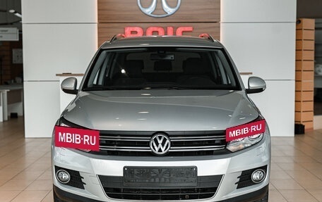 Volkswagen Tiguan I, 2011 год, 1 155 000 рублей, 2 фотография