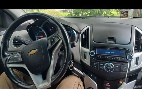 Chevrolet Cruze II, 2013 год, 700 000 рублей, 7 фотография