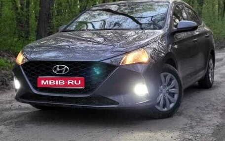 Hyundai Solaris II рестайлинг, 2021 год, 1 350 000 рублей, 14 фотография