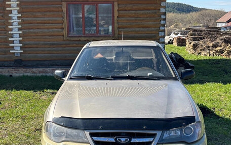 Daewoo Nexia I рестайлинг, 2012 год, 150 000 рублей, 2 фотография