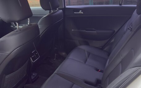KIA Sportage IV рестайлинг, 2019 год, 2 350 000 рублей, 4 фотография