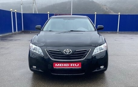 Toyota Camry, 2008 год, 680 000 рублей, 1 фотография