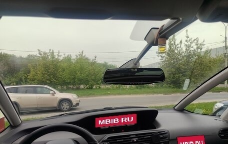 Citroen C4 Picasso II рестайлинг, 2018 год, 1 000 000 рублей, 3 фотография