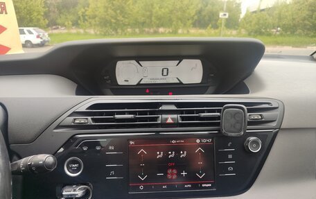 Citroen C4 Picasso II рестайлинг, 2018 год, 1 000 000 рублей, 10 фотография
