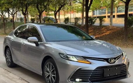 Toyota Camry, 2021 год, 2 490 000 рублей, 2 фотография