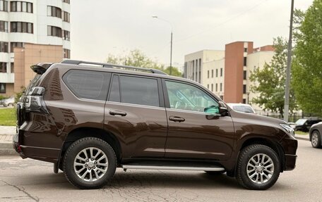 Toyota Land Cruiser Prado 150 рестайлинг 2, 2018 год, 4 740 000 рублей, 14 фотография
