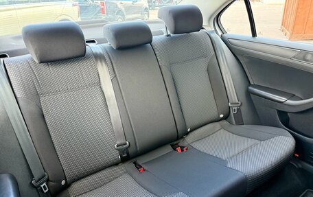 Volkswagen Jetta VI, 2014 год, 1 030 000 рублей, 12 фотография
