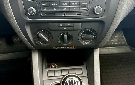 Volkswagen Jetta VI, 2014 год, 1 030 000 рублей, 15 фотография