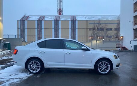 Skoda Octavia, 2017 год, 1 870 000 рублей, 4 фотография