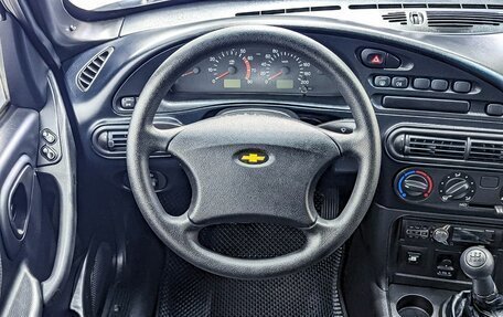 Chevrolet Niva I рестайлинг, 2017 год, 677 000 рублей, 8 фотография