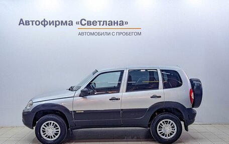 Chevrolet Niva I рестайлинг, 2017 год, 677 000 рублей, 2 фотография