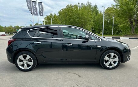 Opel Astra J, 2013 год, 799 000 рублей, 4 фотография