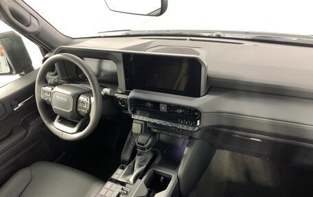 Toyota Land Cruiser Prado, 2024 год, 9 290 000 рублей, 11 фотография