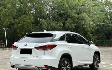 Lexus RX IV рестайлинг, 2022 год, 4 670 000 рублей, 4 фотография