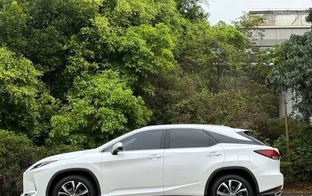 Lexus RX IV рестайлинг, 2022 год, 4 670 000 рублей, 14 фотография