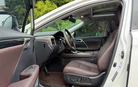 Lexus RX IV рестайлинг, 2022 год, 4 670 000 рублей, 9 фотография