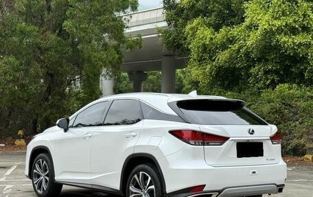 Lexus RX IV рестайлинг, 2022 год, 4 670 000 рублей, 5 фотография