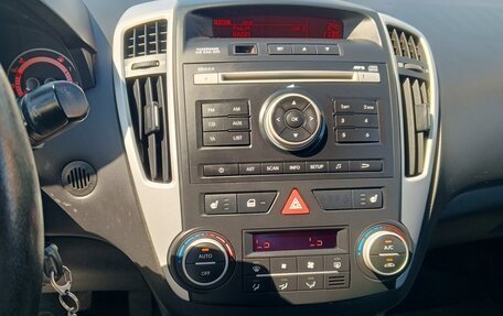 KIA cee'd I рестайлинг, 2011 год, 727 000 рублей, 10 фотография
