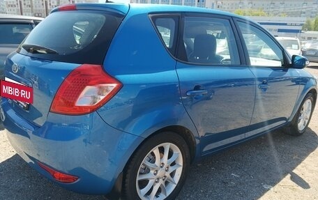 KIA cee'd I рестайлинг, 2011 год, 727 000 рублей, 3 фотография