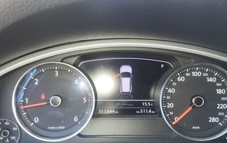 Volkswagen Touareg III, 2011 год, 2 300 000 рублей, 6 фотография