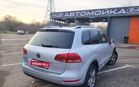 Volkswagen Touareg III, 2011 год, 2 300 000 рублей, 4 фотография