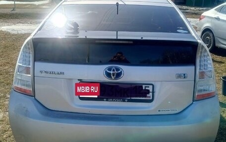 Toyota Prius, 2010 год, 1 100 000 рублей, 5 фотография