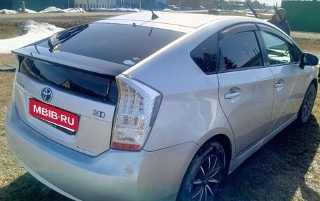Toyota Prius, 2010 год, 1 100 000 рублей, 8 фотография