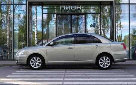 Toyota Avensis III рестайлинг, 2004 год, 750 000 рублей, 2 фотография