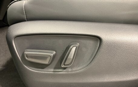 Toyota Land Cruiser Prado, 2024 год, 9 290 000 рублей, 22 фотография