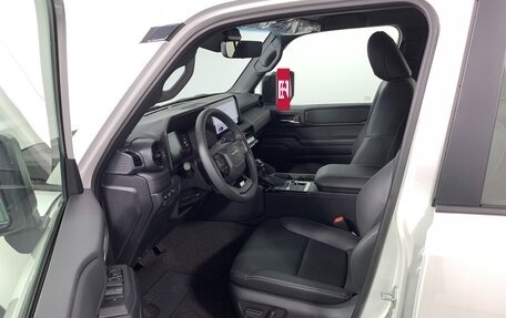 Toyota Land Cruiser Prado, 2024 год, 9 290 000 рублей, 16 фотография