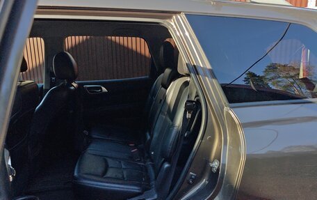 Nissan Pathfinder, 2014 год, 2 000 000 рублей, 9 фотография