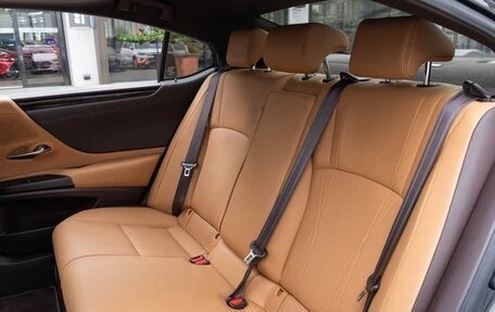 Lexus ES VII, 2021 год, 4 570 000 рублей, 20 фотография
