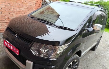 Mitsubishi Delica D:5 I, 2013 год, 2 300 000 рублей, 4 фотография