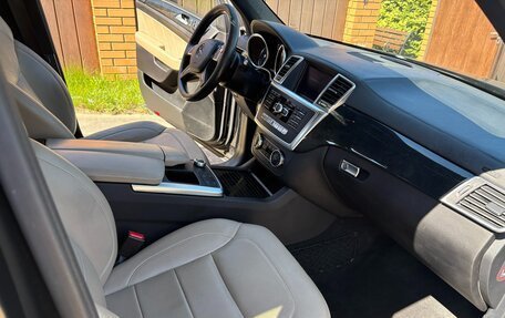 Mercedes-Benz GL-Класс, 2015 год, 3 470 000 рублей, 6 фотография