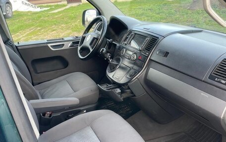 Volkswagen Multivan T5, 2006 год, 1 350 000 рублей, 4 фотография