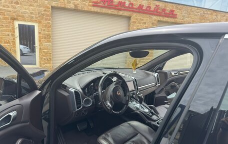 Porsche Cayenne III, 2011 год, 2 700 000 рублей, 10 фотография