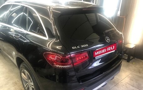 Mercedes-Benz GLC, 2019 год, 4 100 000 рублей, 17 фотография