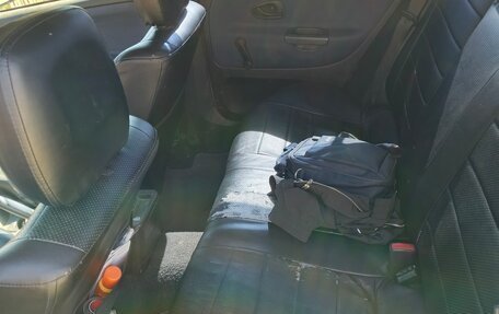 Mitsubishi Carisma I, 2002 год, 360 000 рублей, 7 фотография