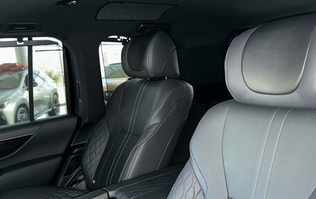 Lexus LX, 2025 год, 21 990 000 рублей, 18 фотография