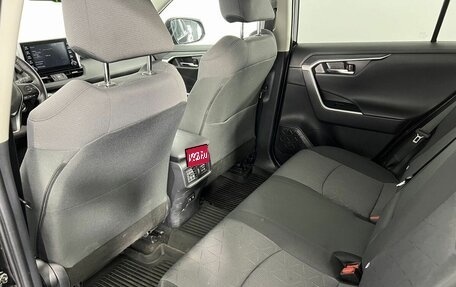 Toyota RAV4, 2022 год, 3 380 000 рублей, 18 фотография